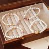 Pulsera de perlas naturales para mujer diseño nicho ins pulsera simple elegante simple cristal de fresa perla barroca