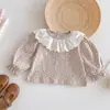 Conjunto de Duas Peças Outono para Bebê Top Elegante com Gola de Renda Calcinha Suspensor com Estampa Floral Retrô Conjunto para Menina Bebê Tendência