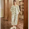 Pijama de Primavera e Outono para Mulheres com Bojos para Evitar Marcas, Estilo Doce de Verão, Mangas Três Quartos, Estilo Solto e Fino, Calças Nove Quartos, Roupa de Casa