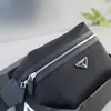 P Lada Bolso de Cintura Unisex Bolso de Pecho Bolso Plegable Cruzado Tela de Paracaídas Cremallera Única Triángulo Estándar Mochila de Moda Real
