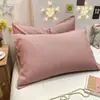 Nuevas fundas de almohada de algodón lavado cepillado de color sólido para invierno, resistentes a la suciedad, juego de dos, color liso ultrasuave para combinar