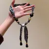 Bufanda de Seda con Estampado de Leopardo Maillard Color Café Hey Tao Cadena de Suéter Retro de Moda para Mujer Accesorios Únicos Elegantes