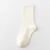 Calcetines de Algodón sin Costuras Bordados de Corazón para Mujer Otoño e Invierno Calcetines de Felpa Versátiles Calcetines Lindos para Mujer Calcetines de Caña Media Calcetines de Algodón para Otoño e Invierno