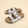 2024 Novo Verão Sapatos Boken Exportação Transfronteiriça Tamanho Grande Roupa Exterior Sola de Cortiça Abotoadura Dupla Chinelos de Duas Palavras para Mulheres