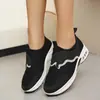 Zapatos Europeos y Americanos para Senderismo Campo a Través Mujer Europeos y Americanos Nueva Fábrica Puntera Deportivos Casuales Suministro Directo Nuevo Deportivo Venta al por Mayor Talla Grande
