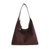Nova Bolsa de Commute Retrô com Personalidade Outono 2026 Bolsa Feminina de Grande Capacidade Moda Simples Casual Bolsa Tote de Ombro