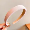 Linda diadema de felpa de dibujos animados para mujer, especialmente diseñada para lavarse la cara y aplicar mascarillas faciales, diadema de corona alta, lista para fotos, crea una atmósfera elegante