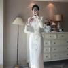 Aura otoñal fuerte de alta gama exquisito vestido de reunión anual sensación de alta gama súper bonito vestido blanco de alta clase