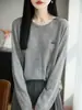 Cardigan de Tricô de Bambu Novo Primavera/Verão 2026 Gola Redonda Manga Longa Feminino Bordado com Letra Solto Fino