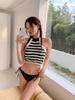 Sexy traje de baño tejido de dos piezas nuevo chica caliente vacaciones playa hueco a rayas bikini dividido al por mayor