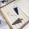 Clip para flequillo de moda de alta gama, temperamento simple, lateral sin costuras, clip lateral para mujer, clip para cabello suelto, nuevos accesorios para el cabello 2024