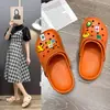 Zuecos de moda para mujer, antideslizantes, lindos y femeninos, sandalias de playa de punta cerrada para verano, adecuados para usar al aire libre, zapatos de enfermera, pantuflas de suela gruesa