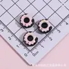 Da un bocado a un mini accesorio de resina de dona dulce pegamento de crema para horquilla DIY imán para refrigerador funda de teléfono material para arte de uñas