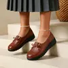 Sapatos Femininos Sapatos de Salto Médio e Idosos Solado Macio Sapatos de Mãe Antiderrapante Fundo Plano Primavera e Outono Tamanho Grande Confortáveis Casuais Sapatos para Pessoas Idosas