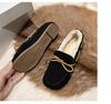 Mocassins Femininos com Forro de Pelo para Outono e Inverno 2026, Modelo Novo, Resistentes ao Frio, Versáteis, Sapatos Peludos Slip-On de Solado Grosso Baixo para Mulheres