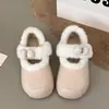 Bonitas zapatillas de algodón para mujer, nuevas de otoño e invierno 2026, zapatillas de casa antideslizantes para interior, zapatos de algodón cálidos al por mayor para que las mujeres los usen en el exterior