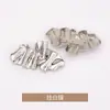 Broche Metálico Plissado Irregularmente com Strass, Fecho de Corsage Vintage Fashionável, Acessório de Roupa, Alfinete Anti-Exposição