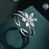 Anel Aberto Flor Estrela Cluster de Flores Leve Luxo e Sensação de Alto Padrão Liga de Cobre Incrustado com Zircônia Anel Ajustável para Dedo Indicador Banda de Anel Exquisita