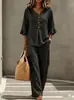 En stock y listo para enviar, conjunto de dos piezas para mujer de comercio exterior transfronterizo europeo y americano con top de manga tres cuartos con volantes y cuello en V abotonado y pantalones largos