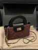 Bolso Bandolera Cubo de Moda Retro para Mujer 2025 Nuevo Versátil Bolso de Cadena Acolchado Bolso Tote Pequeño Retro Escarchado de Contraste