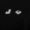 Nuevos pendientes de murciélago de acero y titanio con personalidad de Halloween de estilo europeo y americano.