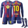 2526 Uniforme de Fútbol de Casa de Manga Larga del Barcelona No. 10 Camiseta Yamal No. 9 Lewandowski Set Nuevo de Invierno Otoño