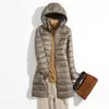 Nueva Chaqueta Ligera de Plumas Otoño/Invierno 2025 para Mujer, de Longitud Media, Ligera, Abrigo Talla Grande con Capucha Desmontable, Ropa Cálida