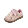 Otoño 2026 Nuevos Zapatos Casuales para Niños Estilo Coreano Encaje Lazo Zapatillas de Entrenamiento Alemanas para Niñas Dropshipping
