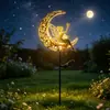 Luz LED ambiental de estilo europeo de hierro forjado hueco enchufable, alimentada por energía solar, impermeable para exteriores, decorativa para césped, jardín, patio
