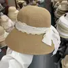 Chapéu de Pescador Estilo Novo com Laço Doce, Fita, Corrente de Pérolas, Chapéu de Palha de Aba Larga, Chapéu de Sol para Proteção Solar em Férias na Praia