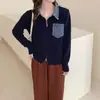 Cardigan Tricotado com Patchwork de Jeans e Gola Lapela Estilo Coreano 2026 para Mulheres, Jaqueta Suéter Aberta com Zíper, Solta e Versátil para Outono e Inverno
