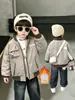 9766 Jaqueta Acolchoada Infantil Outono Inverno 2026 Novo Estilo Jaqueta de Inverno Infantil Bebê Adicionado Algodão Espessado Roupas de Inverno