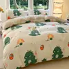 Juego de ropa de cama de dibujos animados, juego de tres piezas para dormitorio de estudiante, juego de 4 piezas, juego de cuatro piezas de algodón lavado agradable para la piel