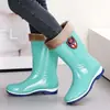 Botas de lluvia impermeables y antideslizantes de caña media para mujer, de alta calidad, engrosadas, duraderas y resistentes al desgaste, con forro de felpa para mayor calidez