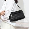 Bolsa de Ombro Bolsa Pequena Feminina 2025 Nova Moda Bolsa para Mulheres de Meia-Idade Bolsa para Mãe Bolsa Transversal Simples Elegante Multicamadas