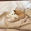 Versão em Pele de Ovelha do Estilo Ma Cor Uva, Sandálias de Plataforma com Cunha Aumentadoras de Altura de 6cm para Mulheres, Sandálias Casuais de Verão para Uso Externo