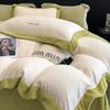 Lujo de Gama Alta Accesible Cama de Terciopelo para Bebé Juego de Cuatro Piezas Invierno Cubre Edredón de Terciopelo Color Coral Leche Sábanas de Franela Engrosadas