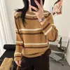 Top de punto a rayas estilo coreano para mujer 2026 Otoño/Invierno Nuevo Holgado Adelgazante Estilo perezoso Manga larga Jersey fino