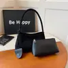 Nova Bolsa Versátil para Comércio Exterior Transfronteiriço 2025 Bolsa de Ombro Quadrada Pequena Fosca de Alta Qualidade Bolsa Baguete da Moda para Sob o Braço