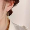 Pendientes largos con borlas metálicas elegantes para mujer, aretes adelgazantes exquisitos, accesorios de moda para las orejas, novedad de verano 2022