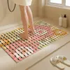Alfombrilla antideslizante para baño, alfombrilla para ducha, alfombrilla anticaídas apta para niños y ancianos, diseño hueco para drenaje, diseñada específicamente para el baño