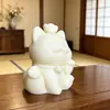Figuras de gato de la suerte, adorables y talladas, que se asemejan a frutas de marfil, adornos minimalistas para la decoración de la sala de estar, el escritorio y la entrada, figuras de gato de la suerte al por mayor