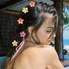 Presilha de Frangipani Colorida Doce de 4cm Venda Quente Transfronteiriça Acessório de Cabelo Doce Acessório de Cabeça Feminino Flor Acessórios de Cabelo Presilha de Cabelo Placa Atacado