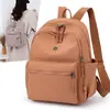 Mochila de Moda para Viajes Transfronterizos 2026 Modelo Nuevo Mochila de Alto Valor para Mujeres Viajes Ligera Almacenamiento Diseño Simple