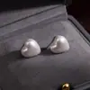Pendientes de Perla con Forma de Corazón Tridimensional Otoño e Invierno Rojo Ankora de Gama Alta Rosa Dulce Moda Pendientes Sencillos