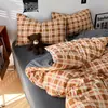 2026 Novo Estilo Simples Estilo Retrô Algodão Lavado Conjunto de Quatro Peças Capa de Edredom Lençol de Cama Conjunto de Três Peças para Dormitório de Estudante