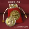 2027 Año del Cordero Moneda de la Suerte con Lámina Dorada Cordero del Zodiaco Moneda Conmemorativa Bolsa de Tela Roja Moneda Atrae-Riqueza Regalo de Año Nuevo Boda