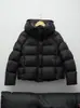 Jaqueta Puffer Ultra Macia Nuvem de Penas para Mulheres, Estilo Curto para Figuras Petites, 50% Penugem de Pato Branco, Casaco Puffer Achatado Emagrecedor, Roupa de Fora Espessa