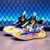 Outono de 2026 Novos Tênis Esportivos Infantis Sapatos com Luzes de Desenho Animado Superfície de Couro Respirável Meninos Antiderrapantes Luminosos Tênis de Corrida