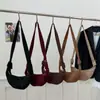 Bolso de Cuerno de Gamuza Estilo Retro Perezoso para Mujer Tendencia Otoño 2025 Bolso de Media Luna Versátil de Moda Bolso de Hombro Único Bolso Cruzado